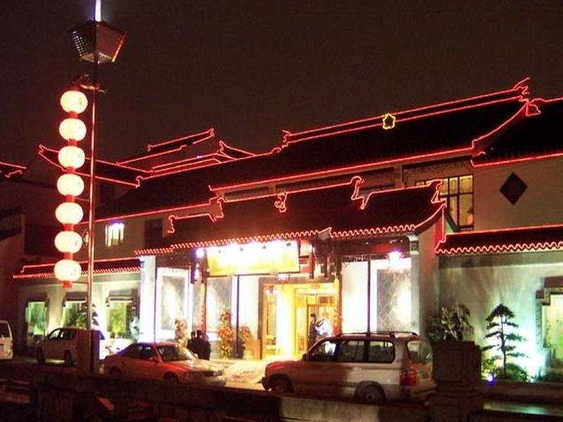 Ji Hotel Suzhou Guanqian Street Exterior photo
