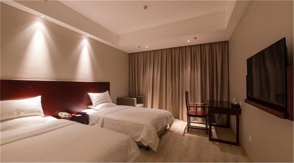 Ji Hotel Suzhou Guanqian Street Exterior photo