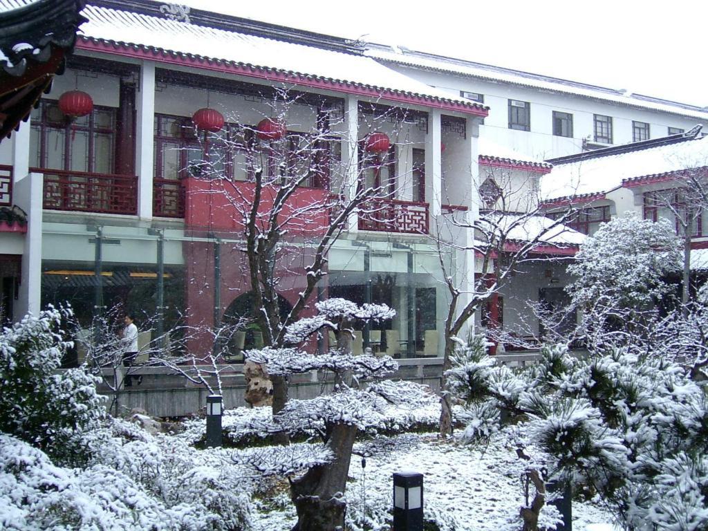 Ji Hotel Suzhou Guanqian Street Exterior photo